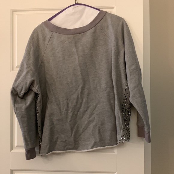 Caribbean Queen Sparkly Sweater - Picture 3 of 3